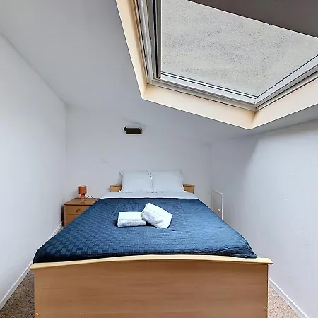 Duplex Spacieux Calme A Deux Pas Du Centre-ville דירה